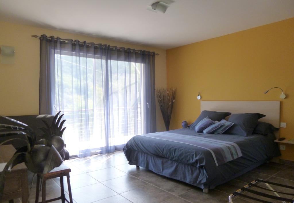Face Au Gardon Bed and Breakfast Saint-Jean-du-Gard Εξωτερικό φωτογραφία